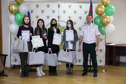 Уральское управление Росприроднадзора наградило победителей и участников  премии «Экология - дело каждого»